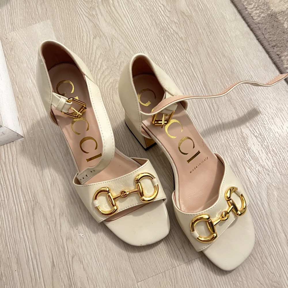 Gucci sandals-used